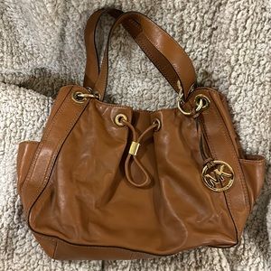Authentic NWOT Michael Kors Caramel Brown Soft Leather Purse W/3 Inside Sections